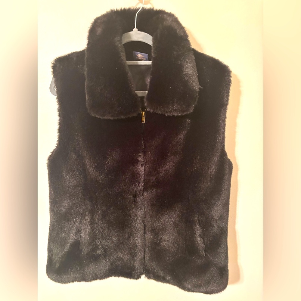 Brooks Brothers Faux Fur Vest - L/XL